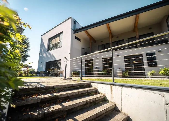 Posestvo Gjerkes 农家乐 *