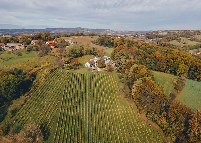 Posestvo Gjerkes Rogašovci